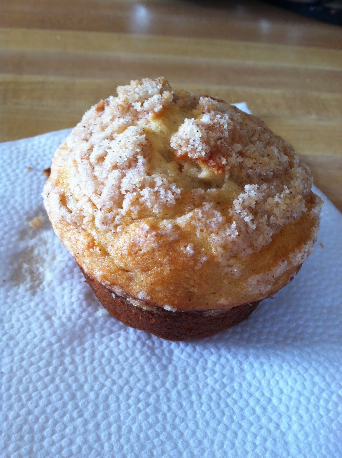 Made from Home Daily: The BEST Banana Streusel Muffins