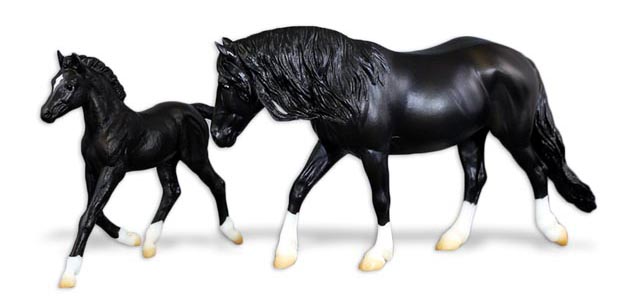 Breyer horse classic scale mare and foal set Fiona and Rory Web Special