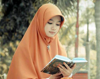 Kumpulan Foto Wanita Cantik Berhijab Terbaru 2017