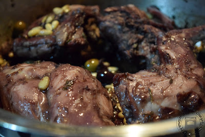 coniglio-alla-ligure-olive-taggiasche