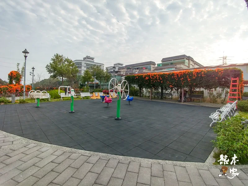 鶯歌永吉公園IG網美景點|炮仗花、櫻花齊登場還有3D立體彩繪步道