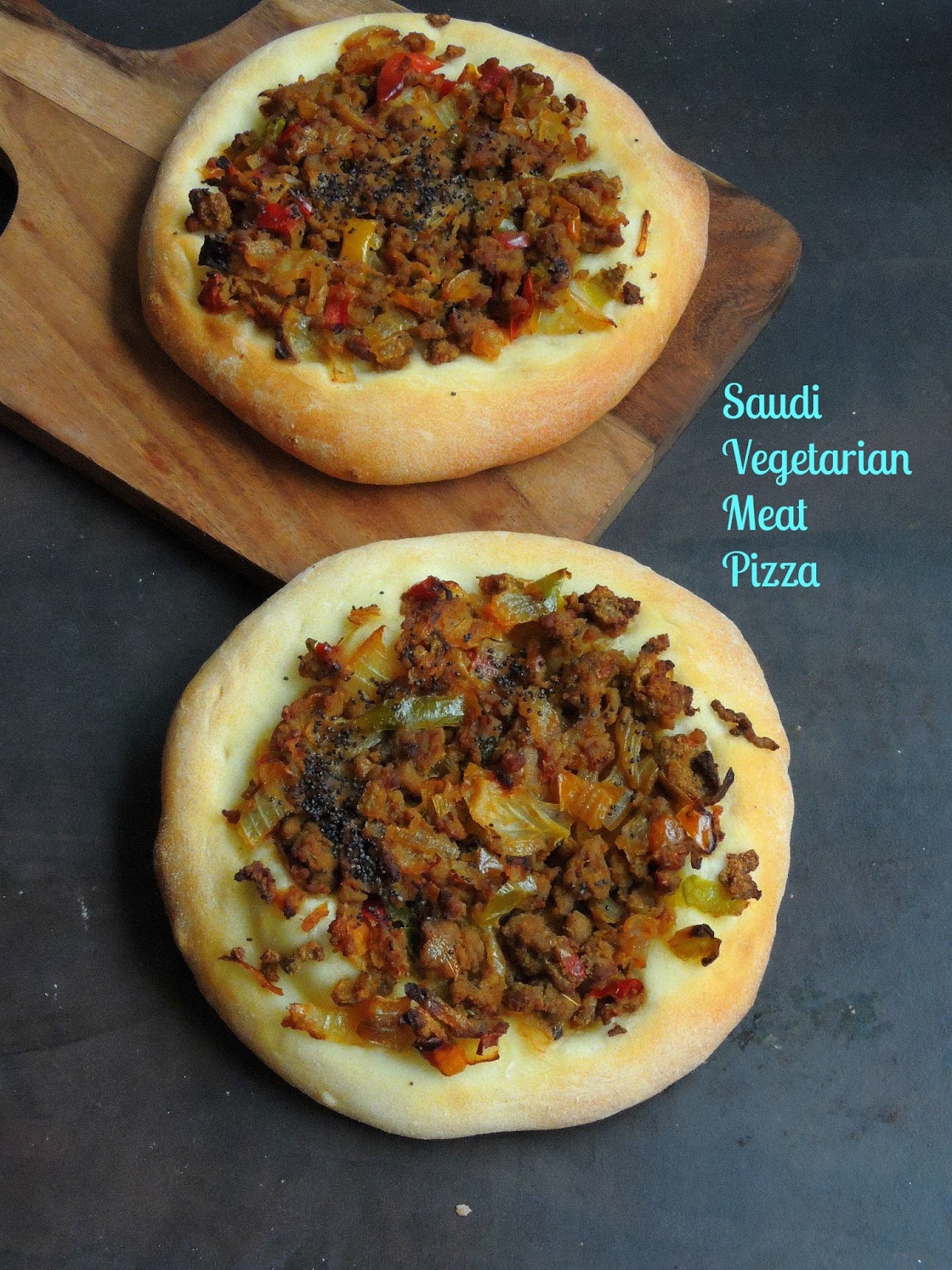 Priya's Versatile Recipes Aysh Abu Laham Saudi Vegetarian Meat Pizza