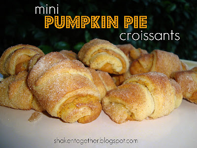 Mini Pumpkin Pie Croissants