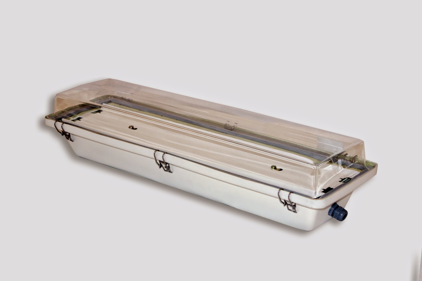 LUMINARIAS HERMETICAS