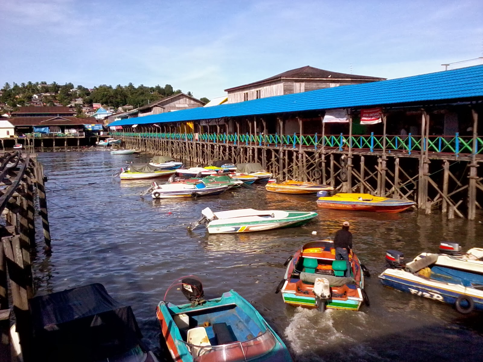 Kampung Atas Air Suku Bugis Kota Balikpapan Informasi