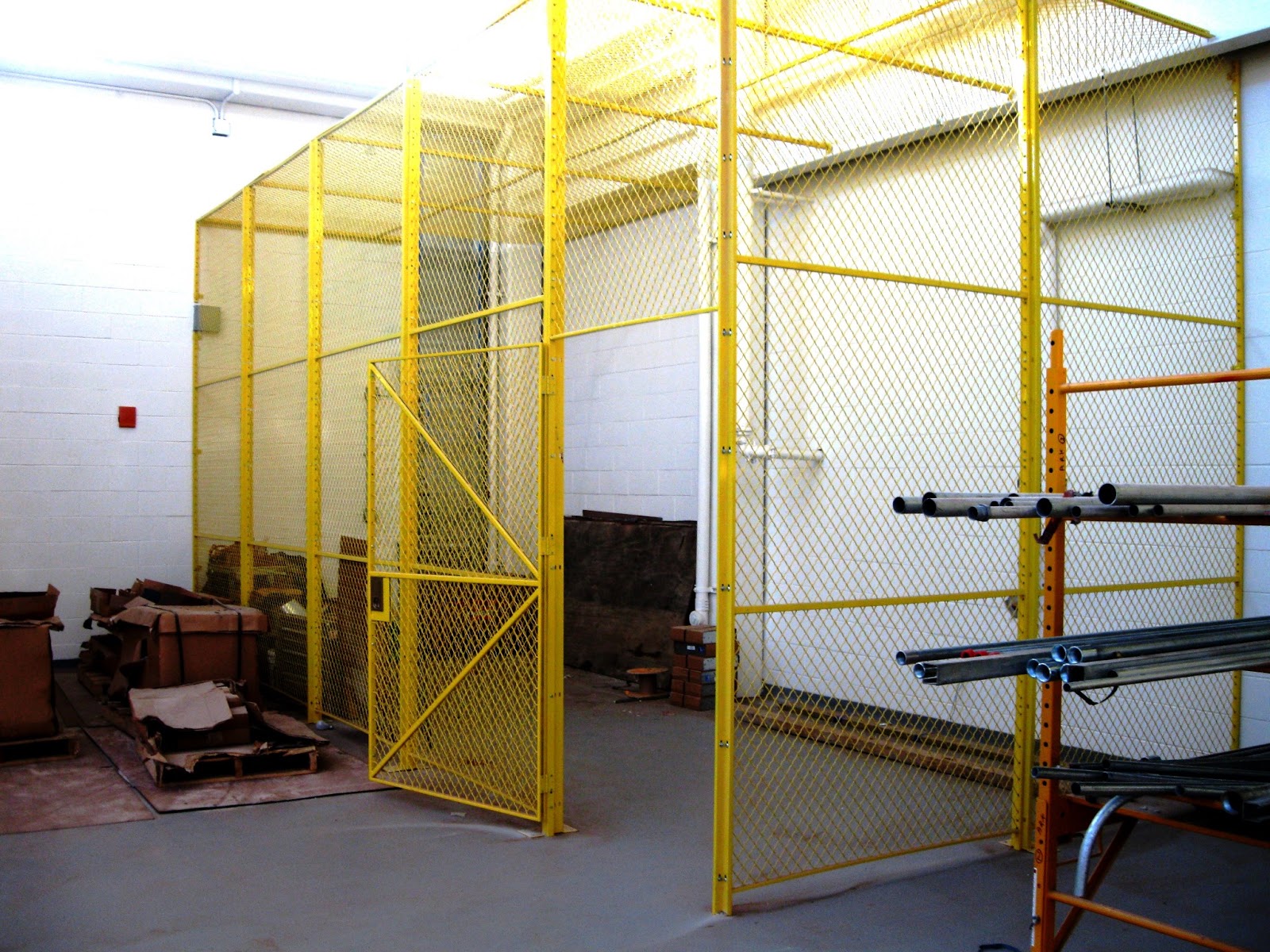 Wire Partitions NYC 10014 Security Cages and Tenant Storage Lockers