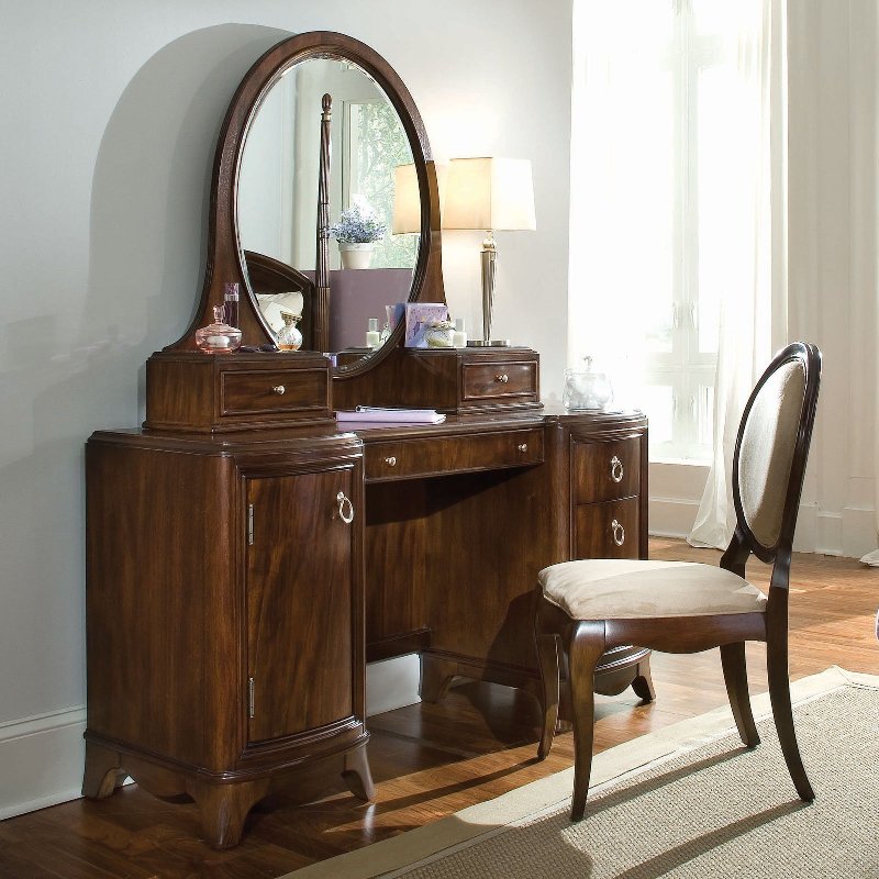 Bedroom Vanity Sets