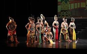 Makalah Pagelaran Teater Bacangan2