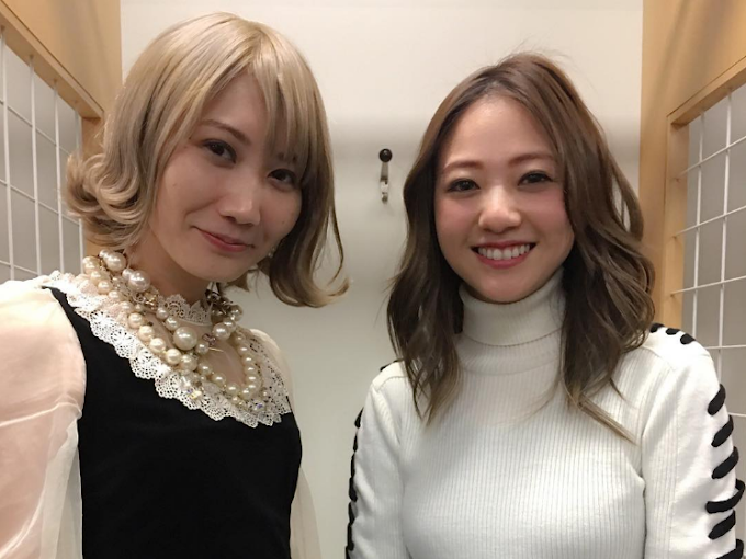 Parabéns: Chiaki Ito (AAA) e Saori (SEKAI NO OWARI) tiram foto juntas!