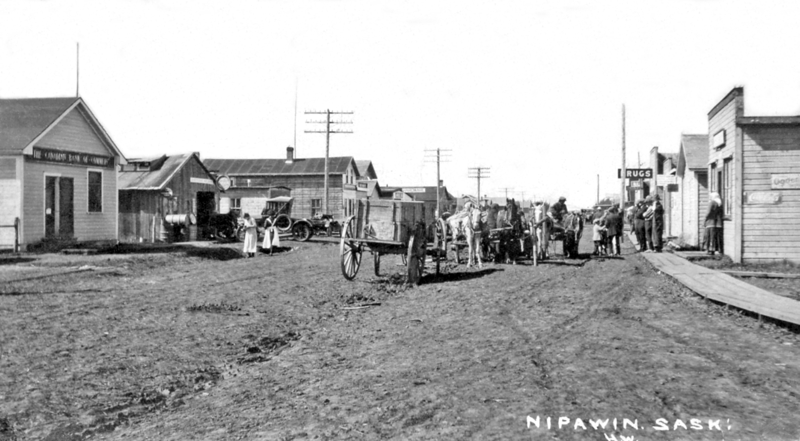 24 Rare Vintage Photographs That Capture Everyday Life in Saskatchewan