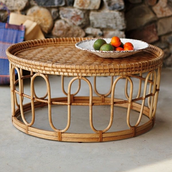 Rattan table – many great examples!