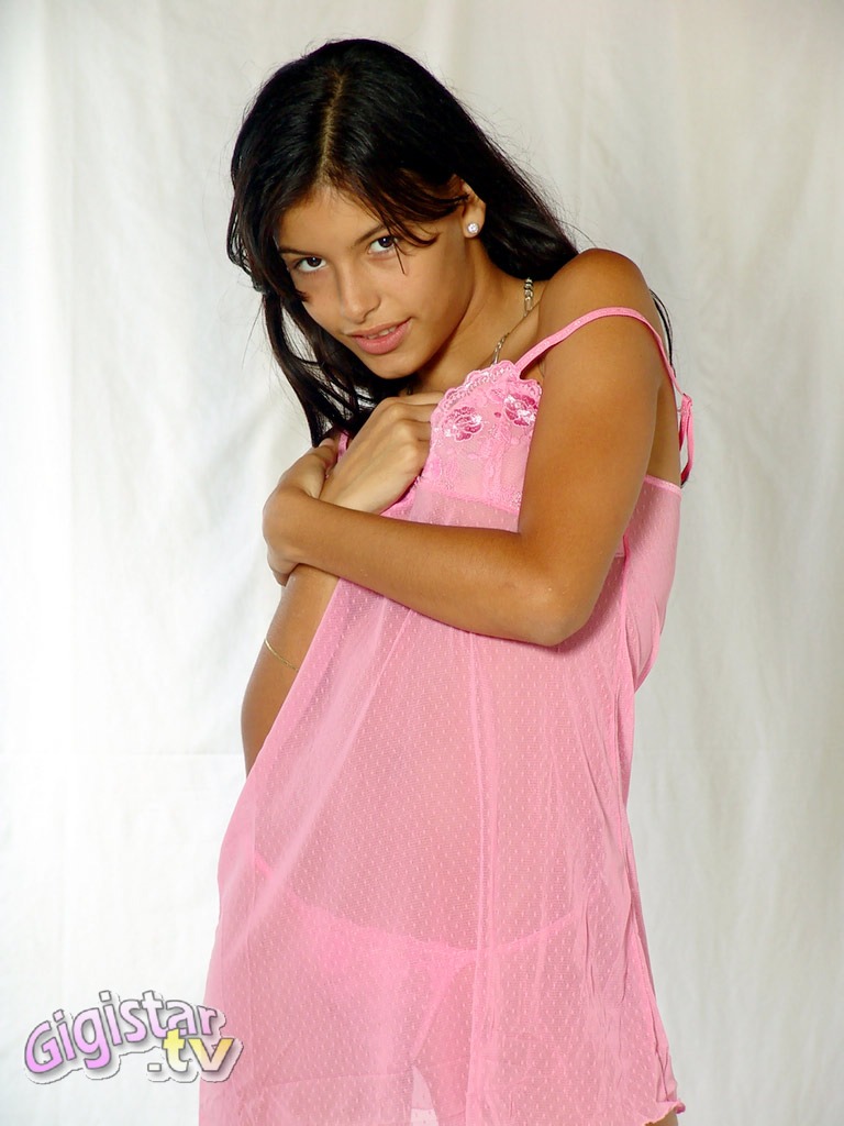 Teen Model Brazil Gigi Star