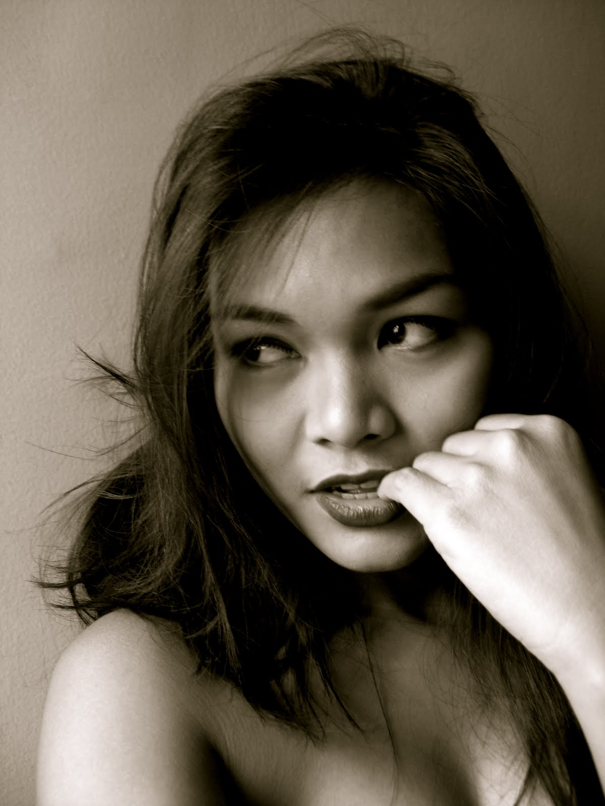 Лола браво старс арт. Lola part. Лола джиованнетти. Lola games логотип. Подводная братва лола поцелуй.