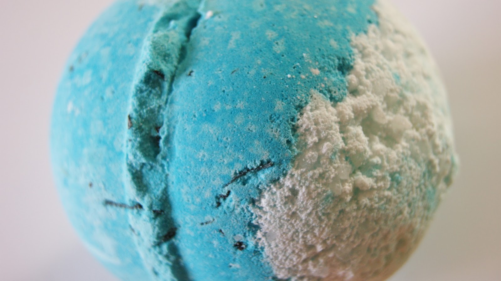 TRYING SOME NEW LUSH BATH PRODUCTS A Life With Frills