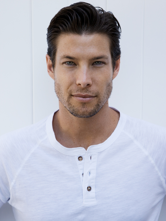 Мэтт смит актёр. Чадд смит. Чадд смит. Чадд смит. Чадд смит он робот?.