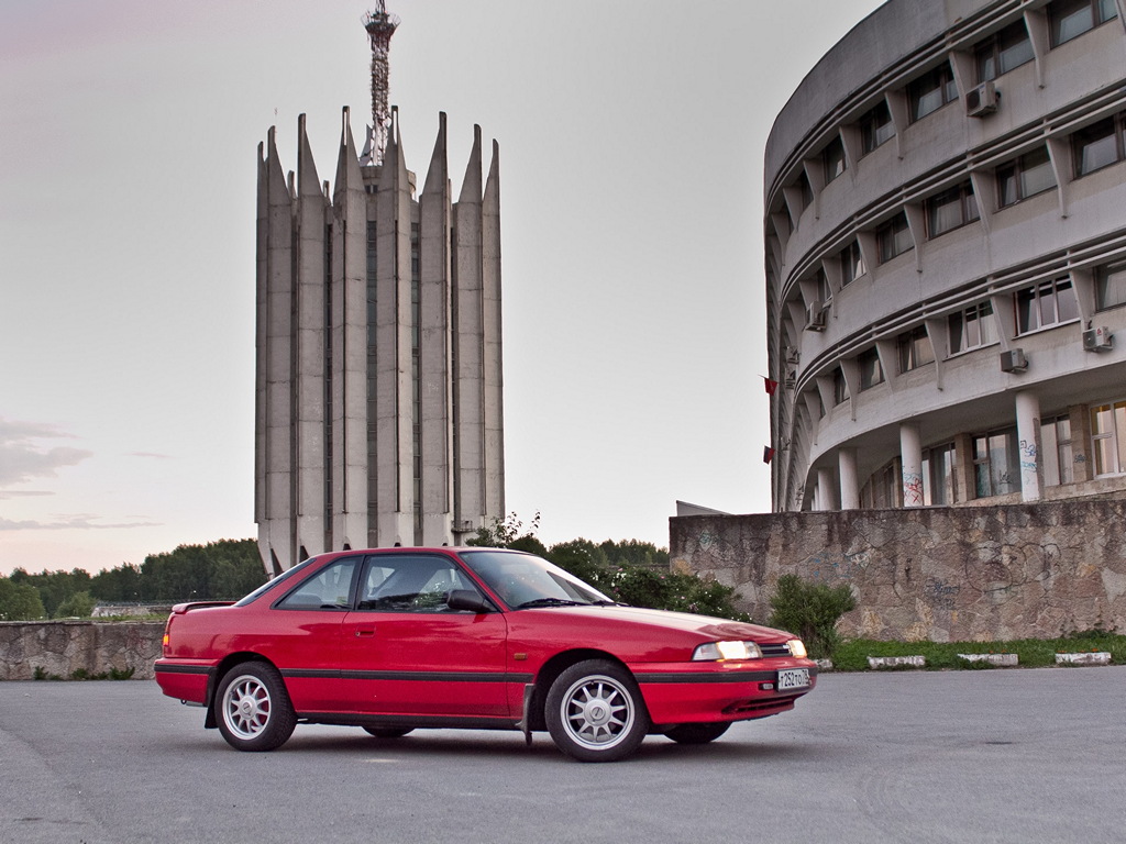 Mazda 626 Coupe GD C2 Capella japońskie coupe niedrogie 日本車 マツダ