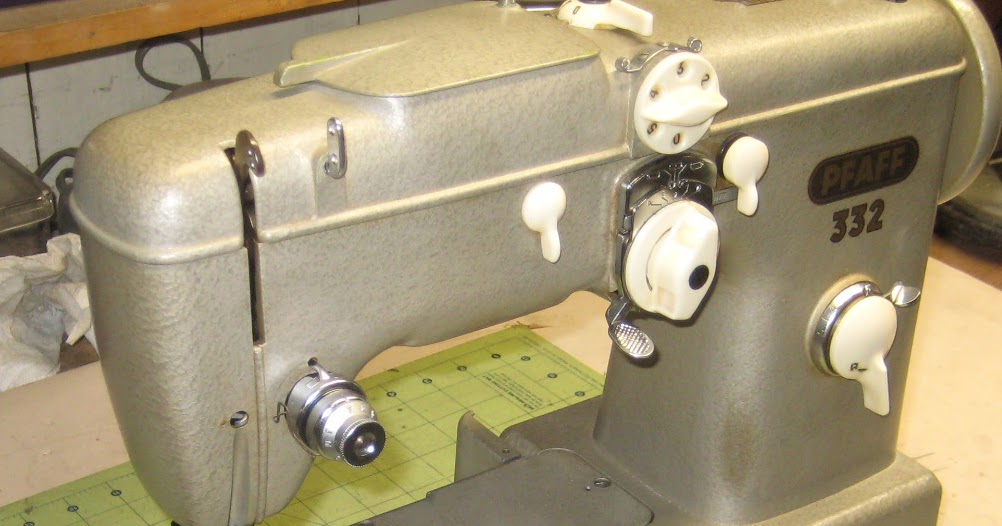 MI Vintage Sewing Machines Pfaff 332 (1950s)