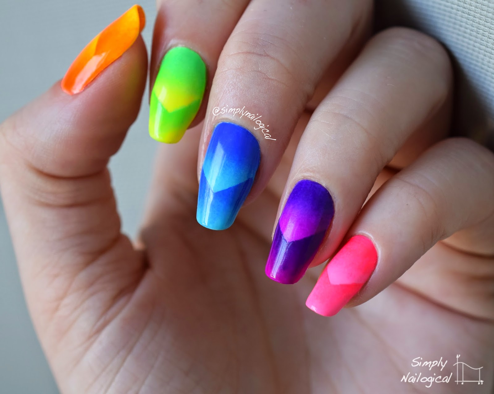 Simply Nailogical: Neon chevron scaled gradient skittle