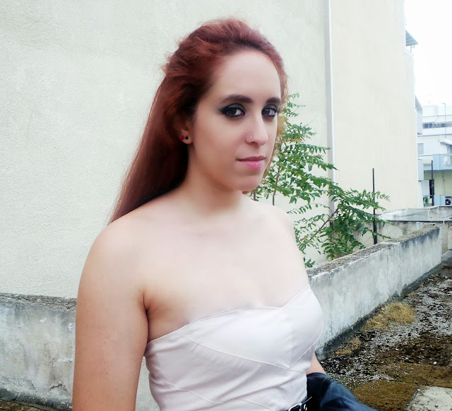 Redhead, lace dress, zara boots, zara, bershka, dress, the redhead,makeup, smokey eyes, rock, winter, 2013, 2014