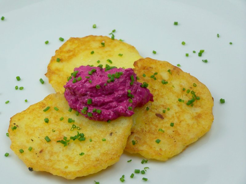 Lecker Bentos und mehr: Kartoffelpuffer mit Rote Beete Creme