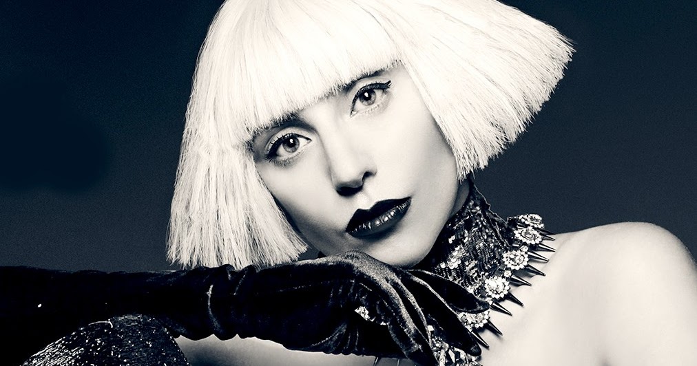 Леди гага. Леди гага грэмми 2012. Леди гага 2011 концерт. Леди гага корни. Lady gaga 2001.