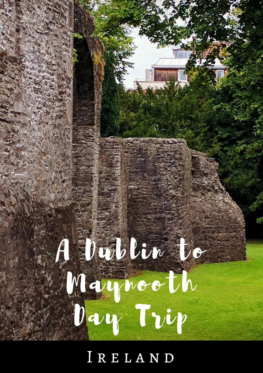 7 of the Best Things to See and Do on a Maynooth Day Trip Sidewalk