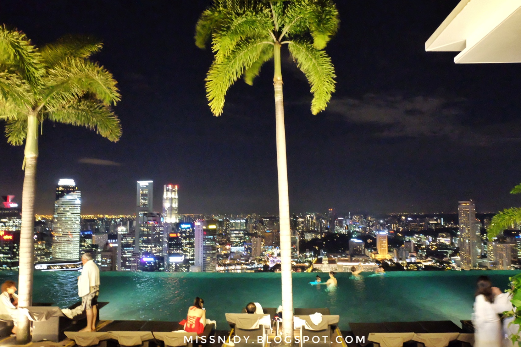 night view from marina bay sands infinity pool