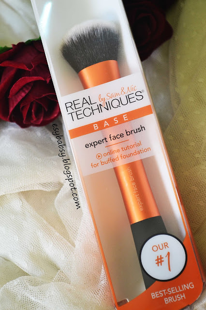 REVIEW-REAL-TECHNIQUES-FACE-EXPERT-BRUSH-ESYBABSY