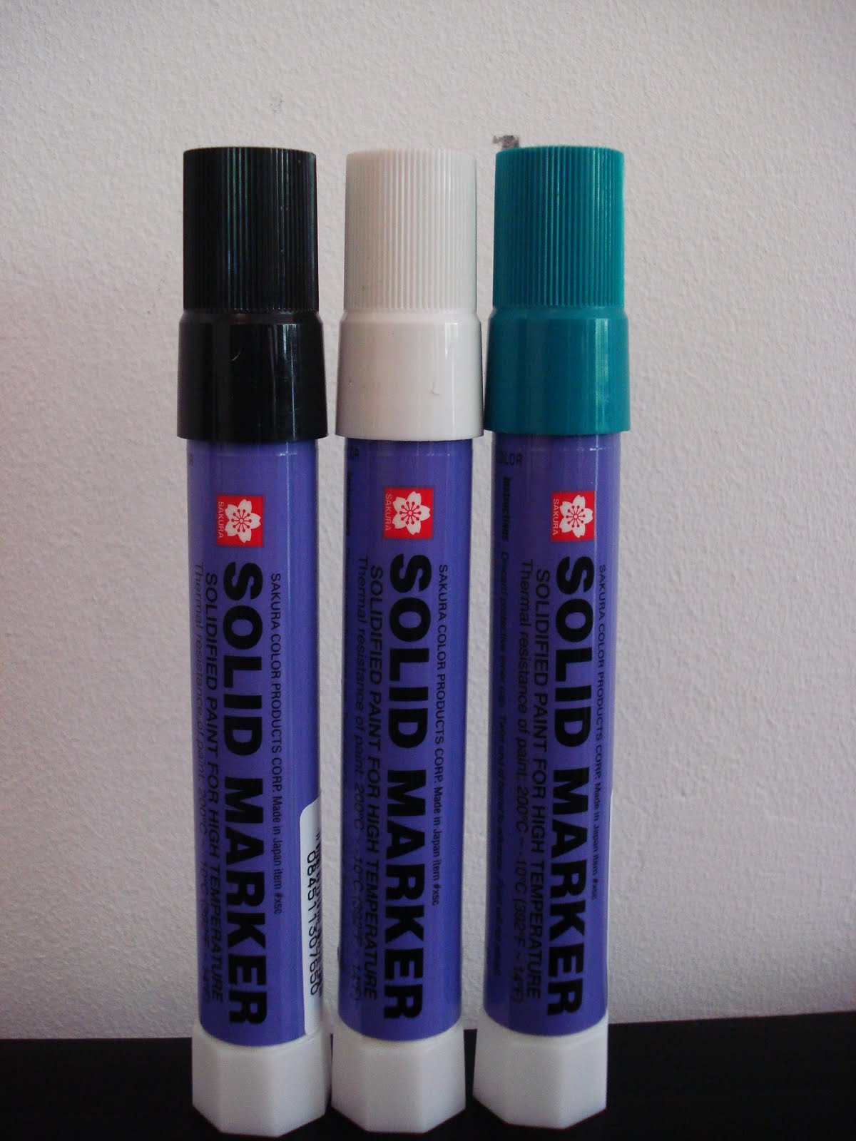 vegan graff supplies oink mop y sakura solid marker