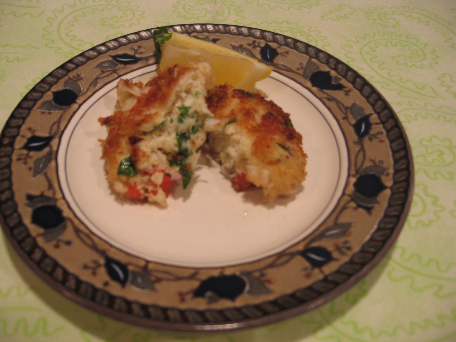 Gourmet Goddess Pantry Tilapia Fish Burgers with Lemon Caper Mayonnaise