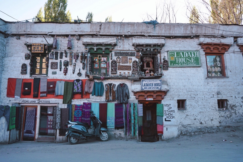 Leh Ladakh shops