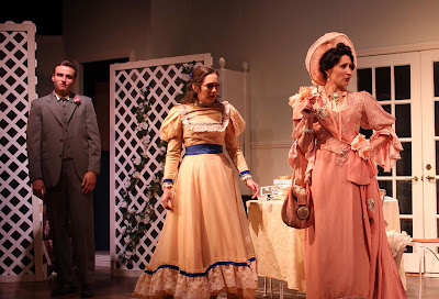Review: Crown City Theatre Excels with EARNEST 