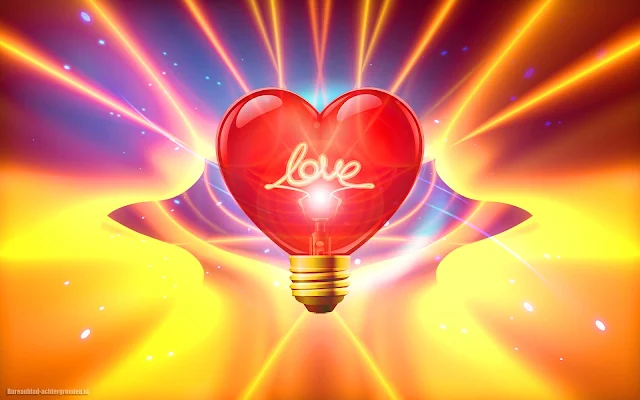 Rood liefdes hartje in de vorm van een gloeilamp met de tekst love