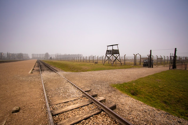 Binari del campo di concentramento di Birkenau