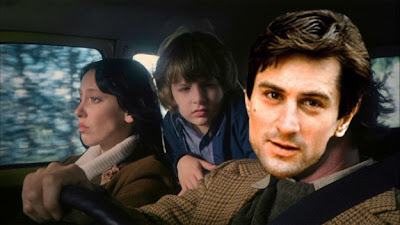 hombre y su familia dentro de un auto