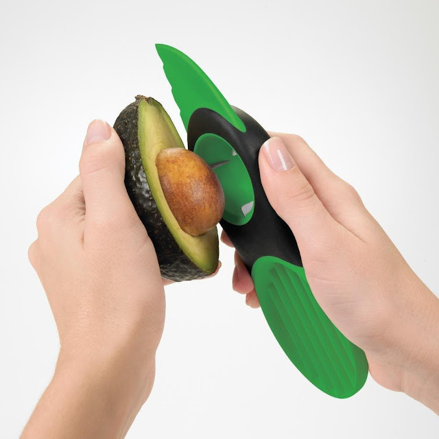 3-in-1 Avocado Slicer