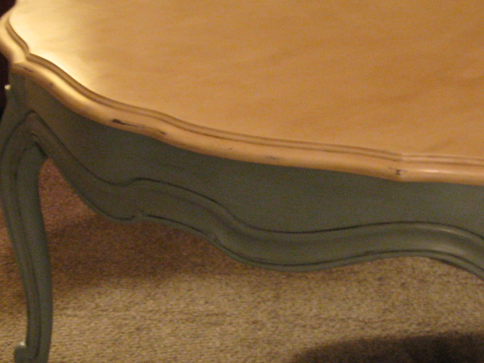 Sacred Heart Design: Annie Sloan Chalk Paint Coffee Table