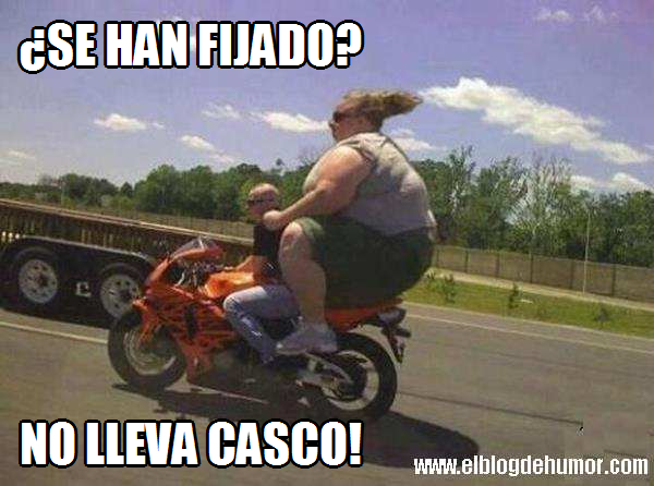 mujer gorda en moto mujer gorda en moto