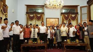 Kunjungan Megawati dan Ahok Ke Blitar Ziarah ke Makam BungKarno Blitar