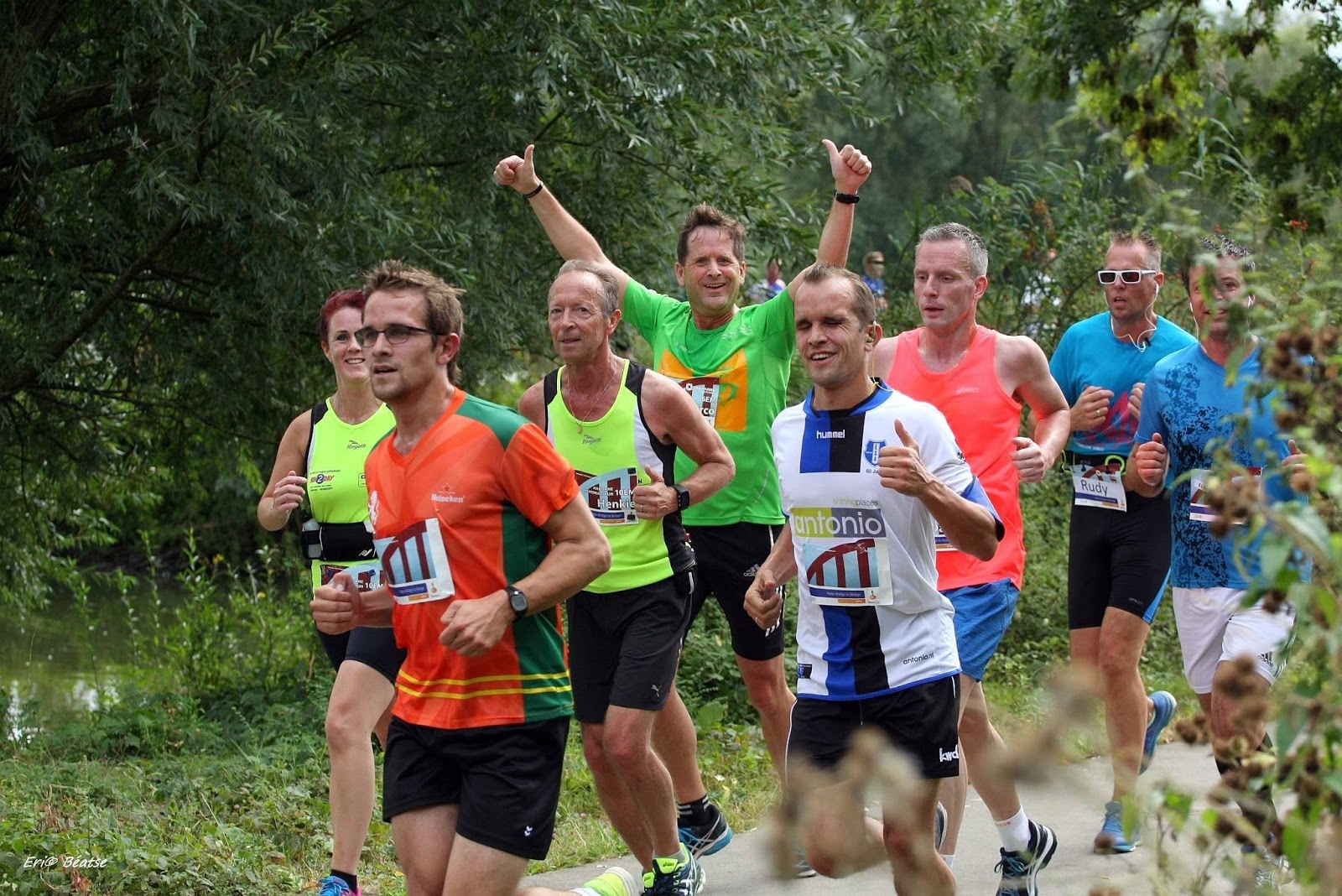 Hardlopen in de Nederlandse en Duitse grensstreek Foto's en uitslagen