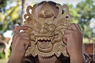 Rebecca maschera indonesiana 2013 rebeccatrex