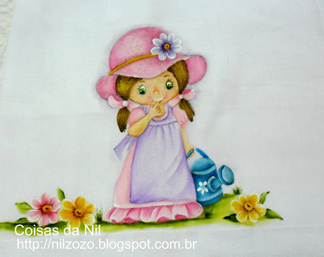fralda com pintura de menina e regador