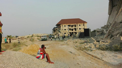 1g Photos: Families left homeless after their houses are destroyed by the Lagos state government