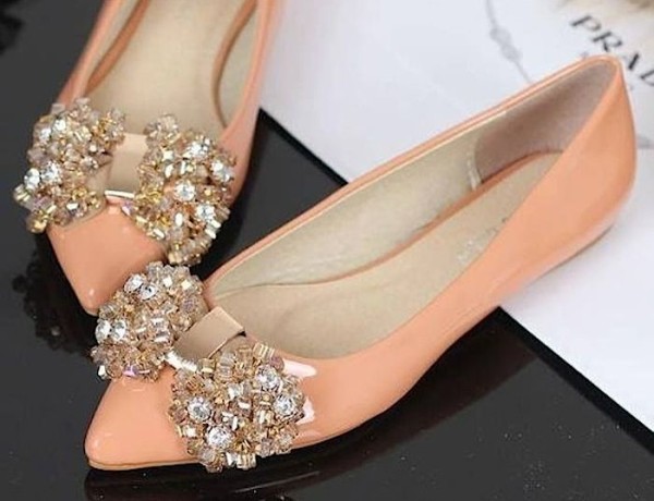 Non White Flat Wedding Shoes Wowing Us | wedding inspiration