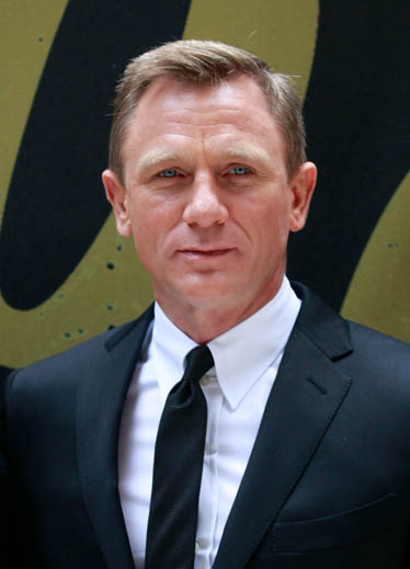 James Bond 007 Skyfall Daniel Craig Fashion Review | Delhi Style Blog