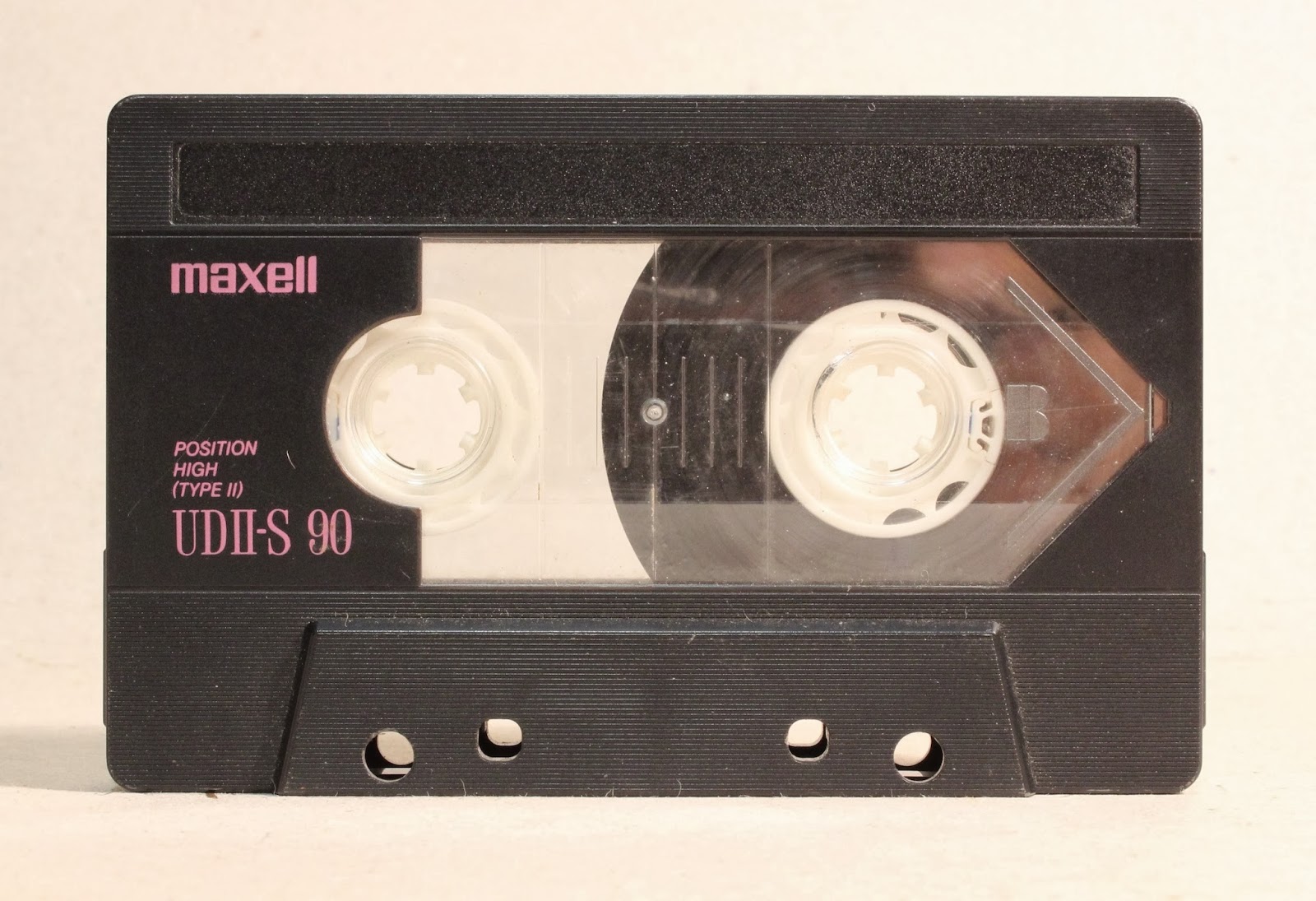 O DA TAPES MAXELL