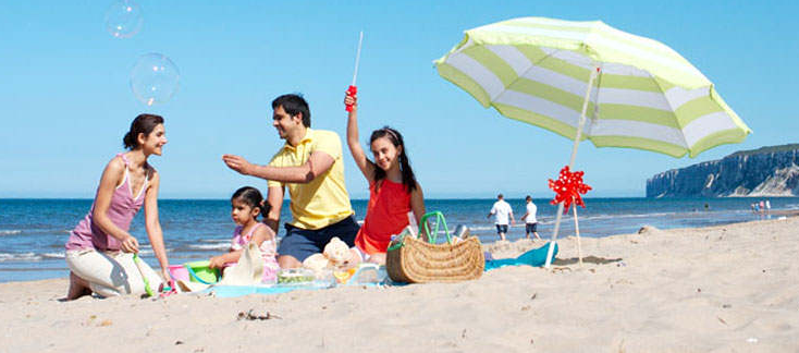 Pedoman Rekreasi ke Pantai Supaya Seru dan Menyenangkan | sukajalan2.com