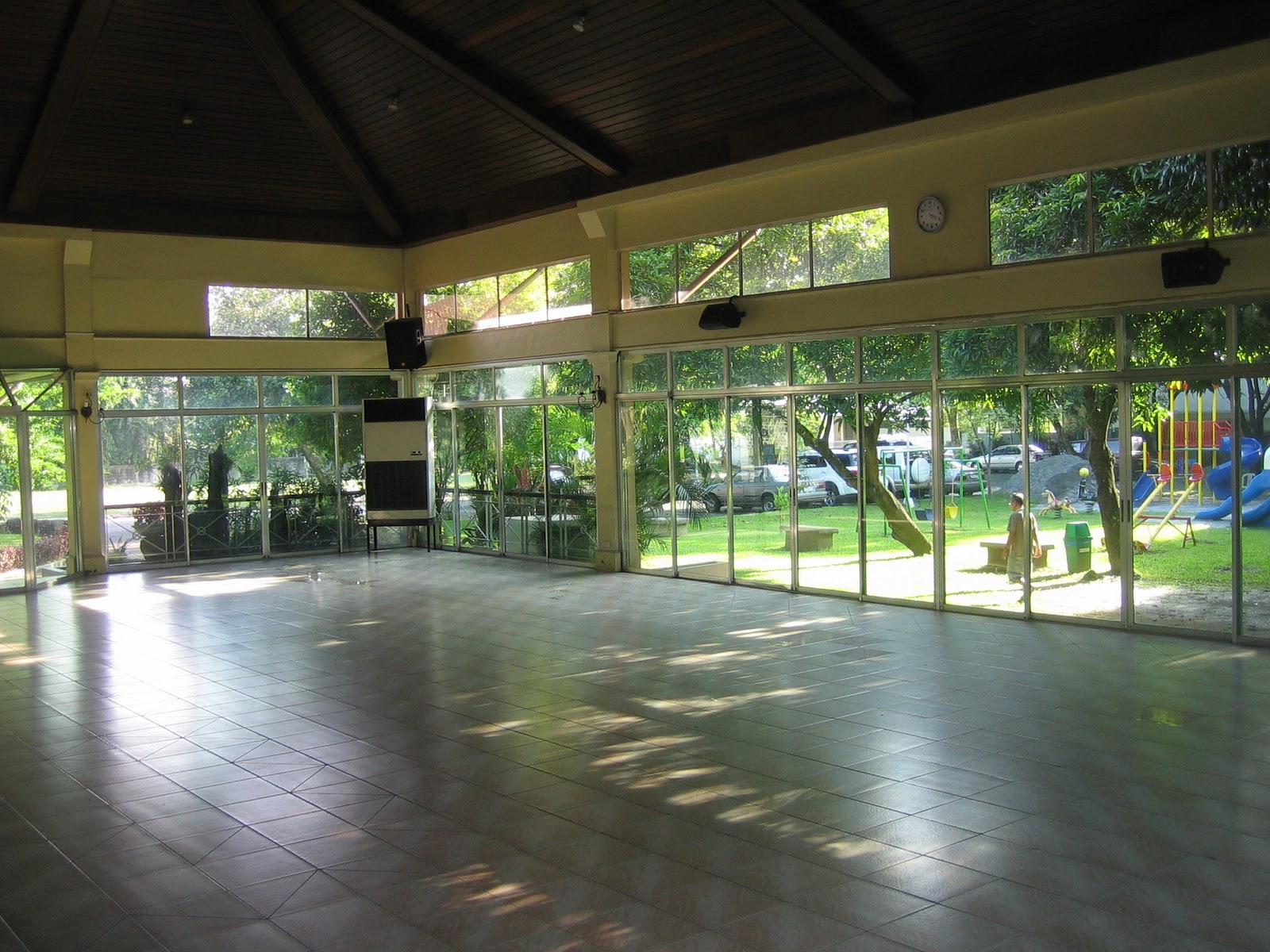 HITCHED Valle Verde 6 Clubhouse