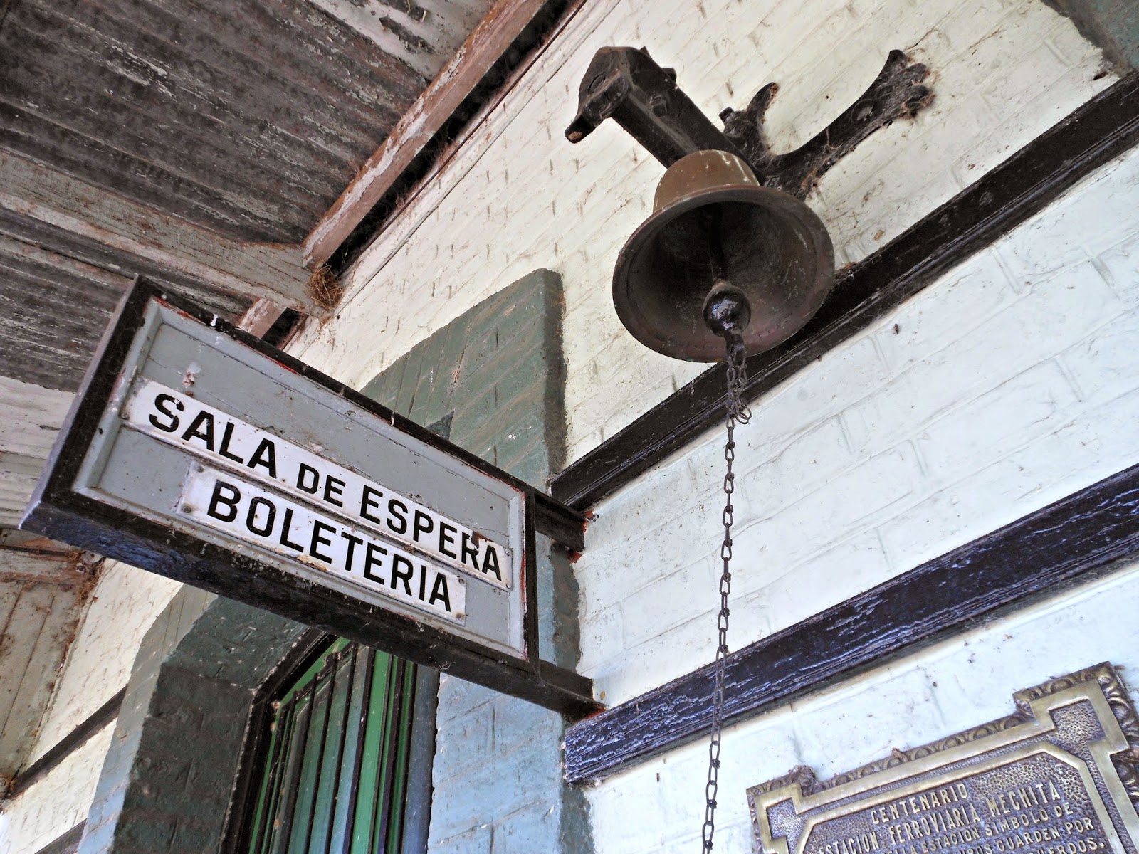 MECHITA PUEBLO HISTORICO FERROVIARIO ESCAPADAS DE FINES DE SEMANA LARGOS