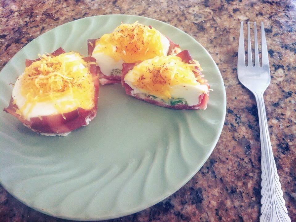 Low Carb Breakfast Egg and Turkey Bacon Cups Phiphi Wynn